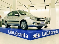 Автоваз начинает выпуск Lada Granta в Ижевске 